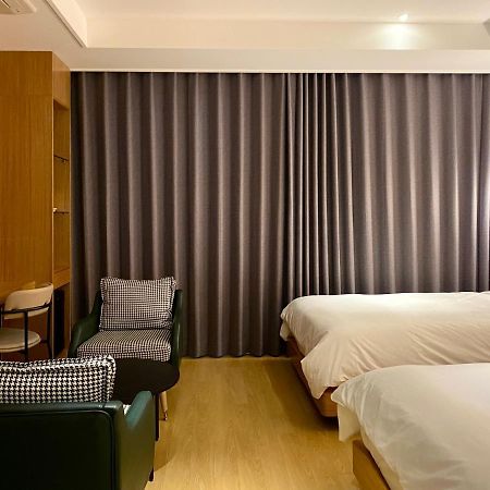 Hotel Avenue Changwon Exterior foto